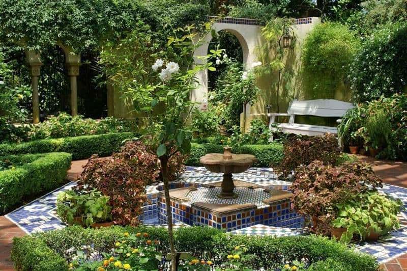 Сад в мавританском стиле, фото – Rehouz